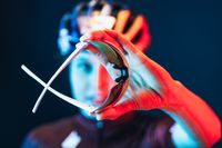 gloryfy_G20_Ultra_white_by_Hannes_Sautner